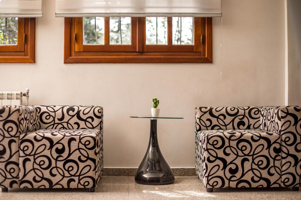 Hriska Luxury