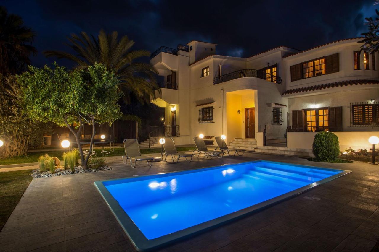 Hriska Luxury Apartment