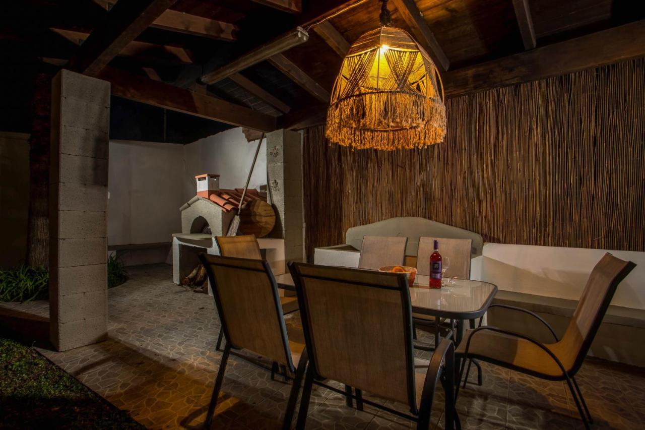 Hriska Luxury *